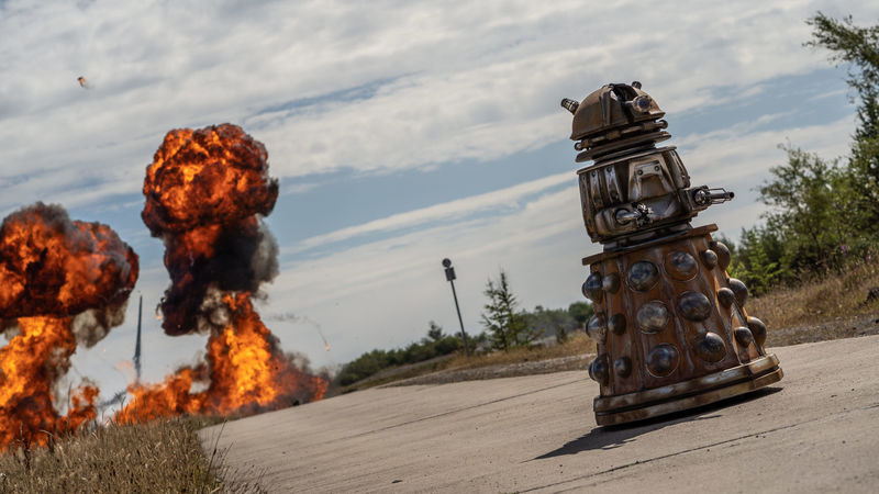 Illustration for article titled Doctor Who is full of fireworks in its exhilarating New Year’s Day special